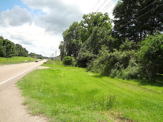 1st image of 4065 Highway 61 S