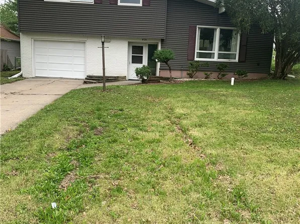920 N Grand St, Chariton, IA 50049