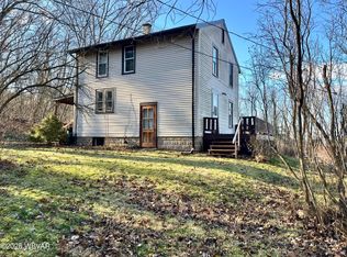 2826 Sylvan Dell Rd S, Williamsport, PA 17702