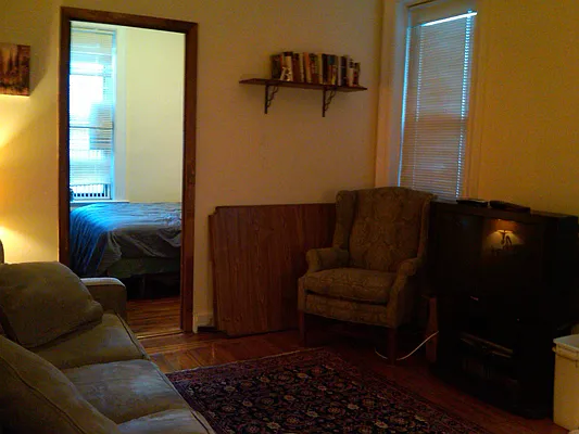 Rented by City Connections Realty | media 18