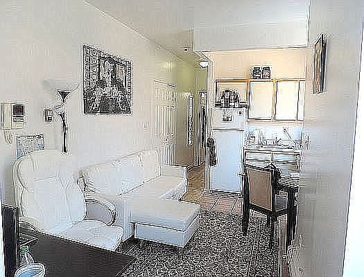 5th image of 166 Orchard St APT 3