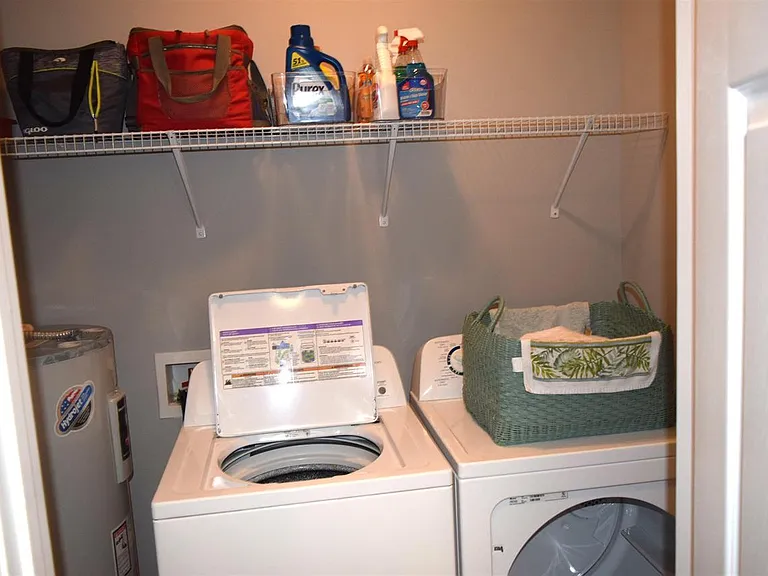 2005 Silvercrest Dr #32A — Photo 10