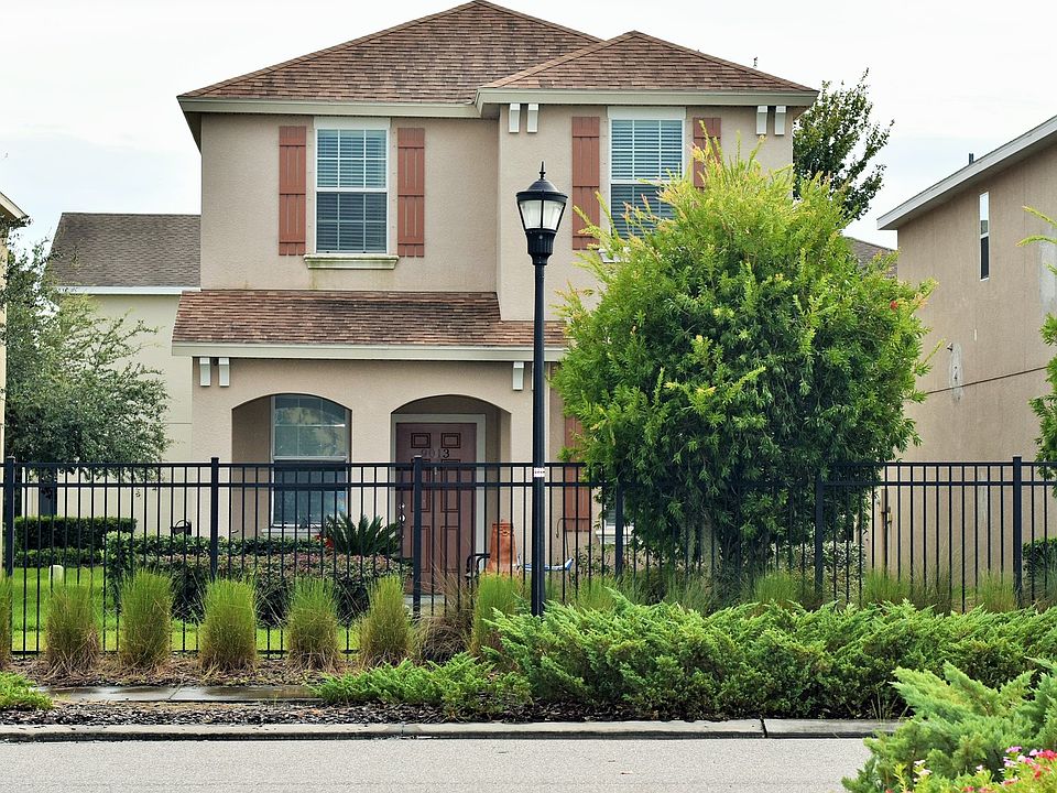 1st image of 9013 Aspen Hollow Pl