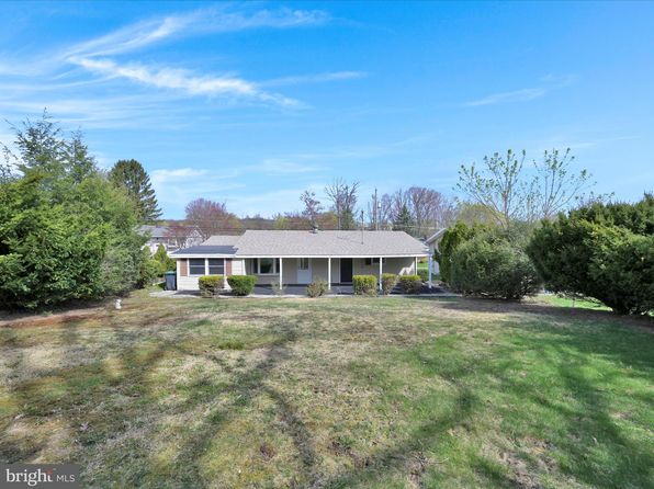 508 W Arch St, Frackville, PA 17931