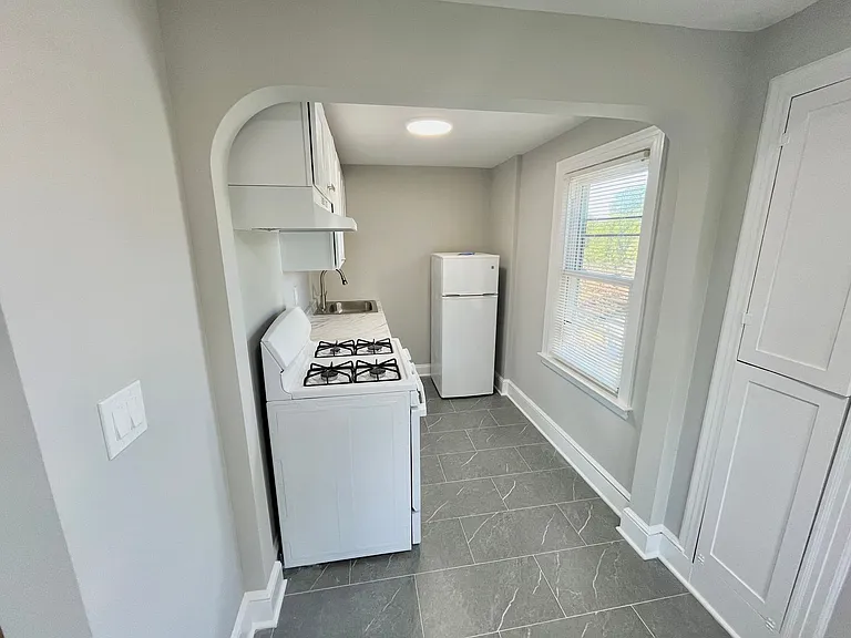 17 Greenway Rd — Photo 9