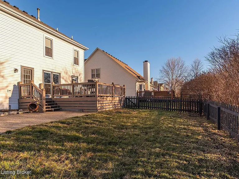 4332 Brownsboro Glen Rd — Photo 17