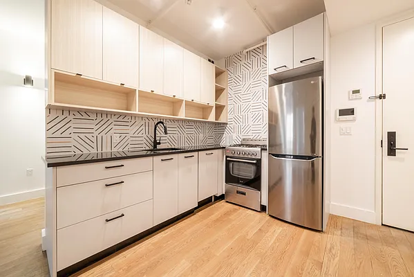 Rented by ANM Management LLC | media 22