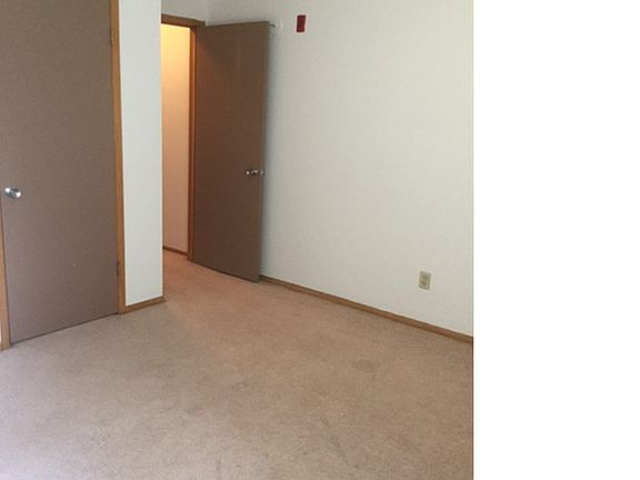 5th image of 8330 N 46th St APT 117