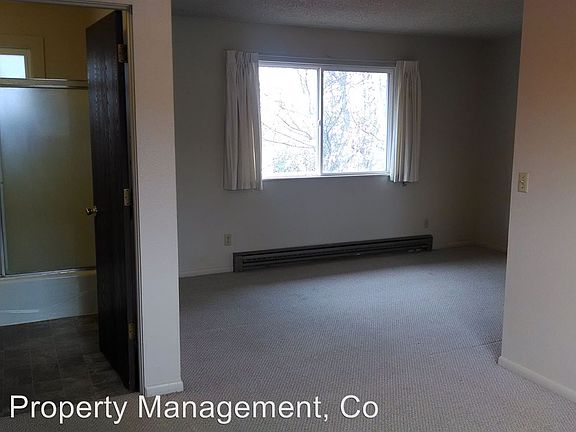 5th image of 1537 S 3rd St W APT D