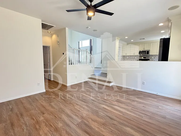 1275 E Marcella Ln — Photo 10