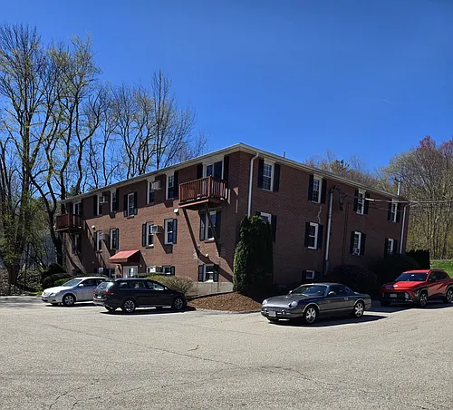 325 Ashland Ave Photo 1
