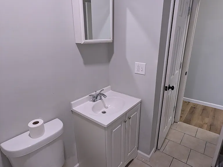 2850 Pennsylvania Ave #2F — Photo 11