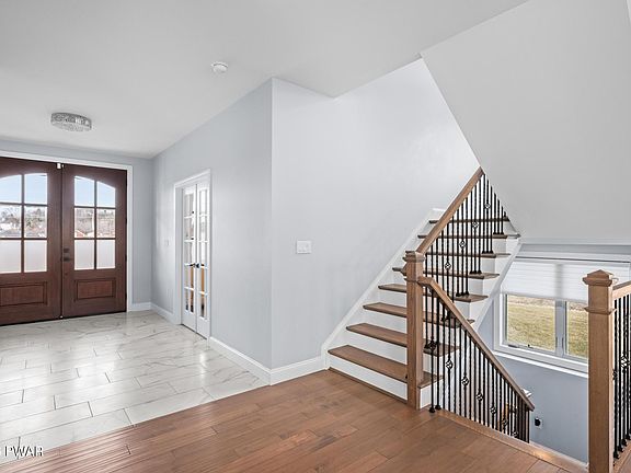 5th image of 2 Seminary Hill Rd