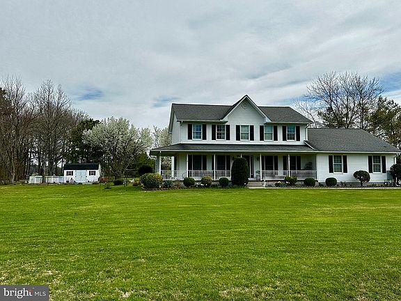 3rd image of 101 Kirwans Landing Ln