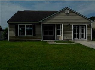 154 Finn Cir, Savannah, GA 31419