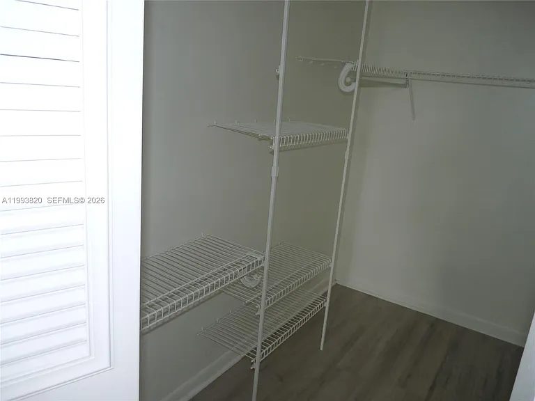 14611 N Kendall Dr #304L — Photo 21