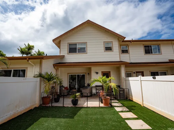 91-1010 Kaimalie St APT S5, Ewa Beach, HI 96706
