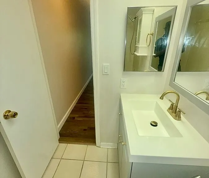 2314 S Clewis Ct #301 — Photo 53