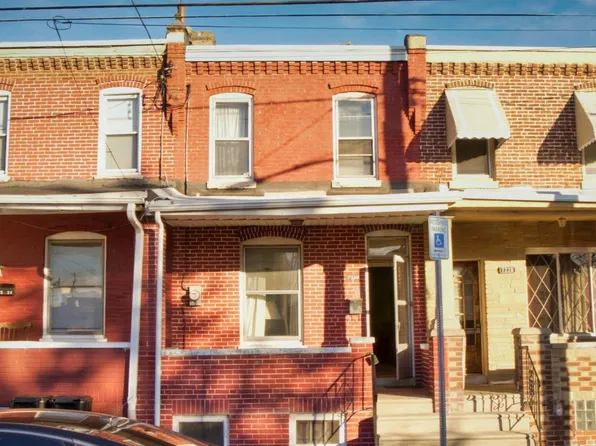7226 Hegerman St, Philadelphia, PA 19135