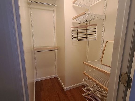 4th image of 18-12 Astoria Blvd #2F