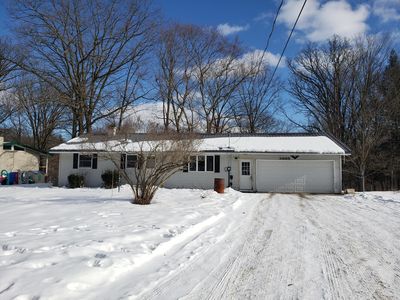 3868 Riverview Dr S, Hesperia, MI, 49421