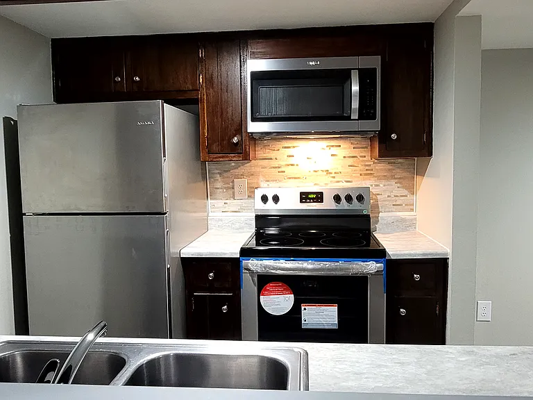 Flowerdale Apartments — Photo 6