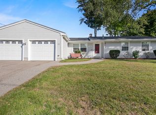 156 Temi Rd, Bellingham, MA 02019