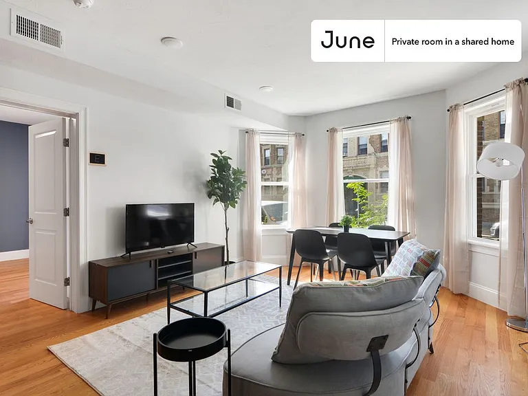 186 Kelton St #C — Photo 6