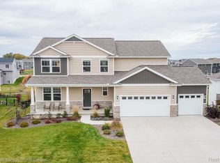363 Trestle Dr, Howell, MI