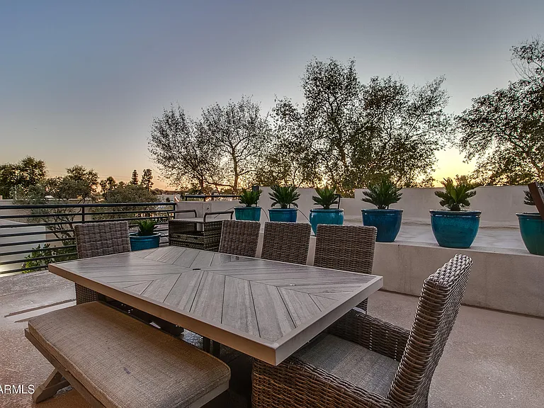 4201 N Marshall Way #2000 — Photo 49