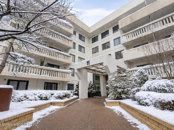 11 Windham Loop APT 5LL, Staten Island, NY 10314