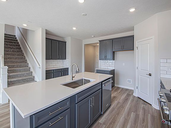 5th image of 1447 Crest Dr Lot 2603