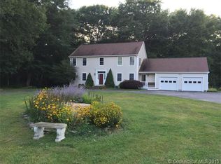 362 Grindstone Hill Rd, N Stonington, CT 06359