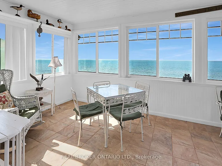 11611 Beach Rd W — Photo 13