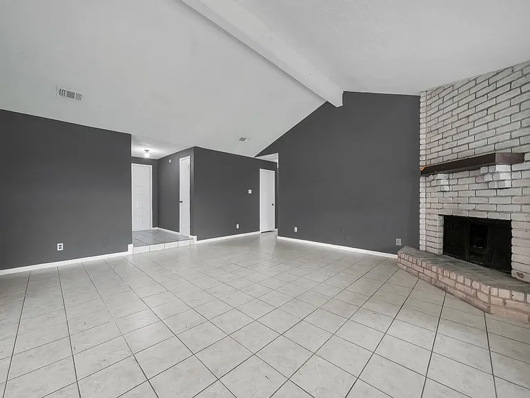 14830 Keelby Dr — Photo 16