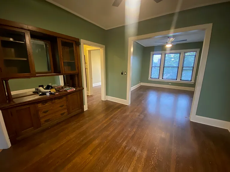 1513 W Winnemac Ave #2E — Photo 3