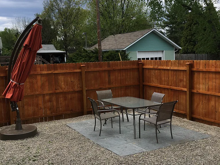 Garfield Ave — Photo 5