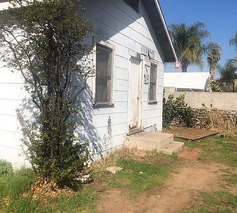 4th image of 12217 Louis Ave