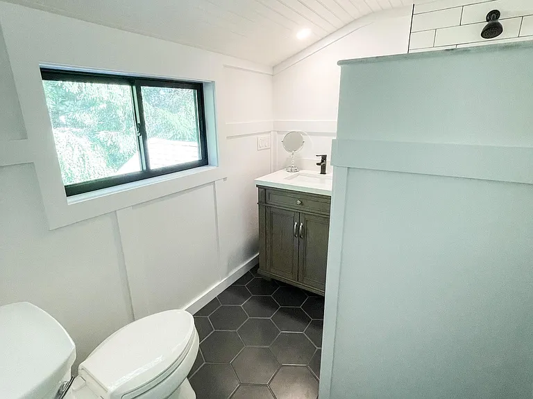 32 Tuxis Rd — Photo 13