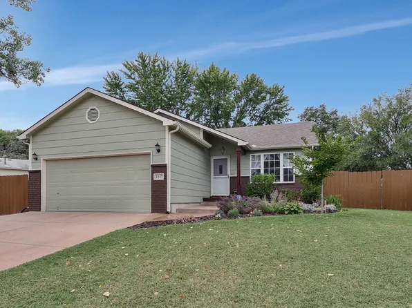 2317 E Gary St, Wichita, KS 67219