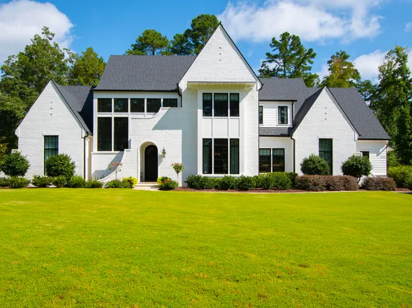 5137 Avalaire Oaks Dr, Raleigh, NC 27614