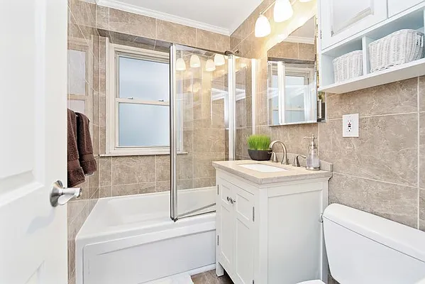 Sold by Keller Williams NYC | media 17