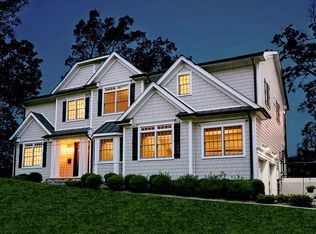 24 Brantwood Dr, Summit, NJ 07901