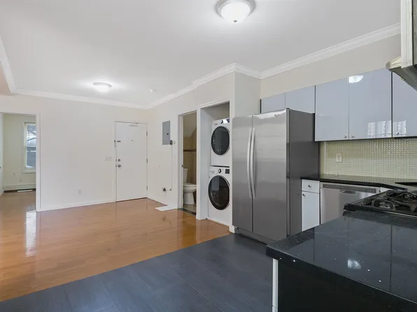 15 Wayne Street image 6 of 17