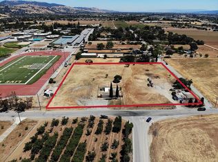 1400 Half Rd, Morgan Hill, CA 95037