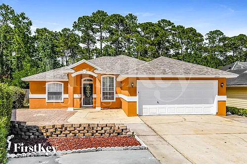 12665 Ashglen Dr N Photo 1