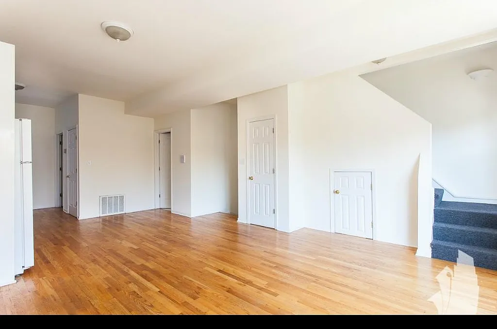 3 bed, 2.0 bath, $3,195 — Photo 4