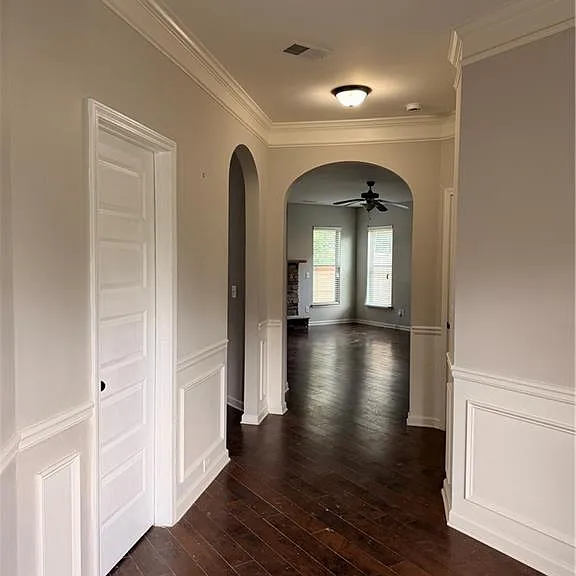 559 Madison Park Dr — Photo 16