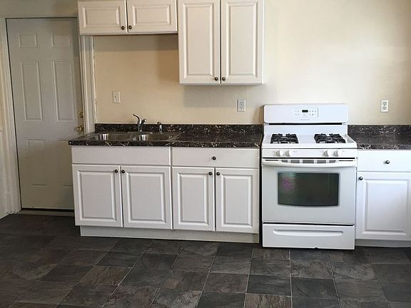 2nd image of 2636 N Weil St APT 2
