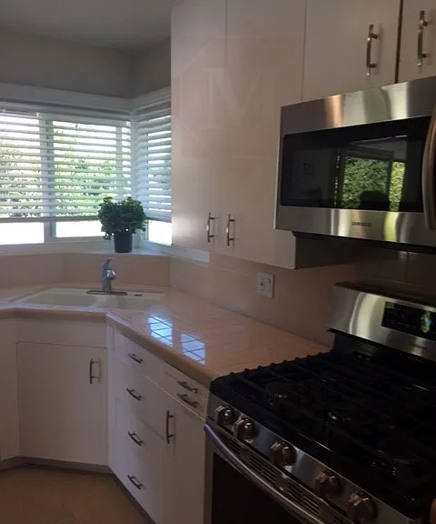 128 E Sola St #128 — Photo 2